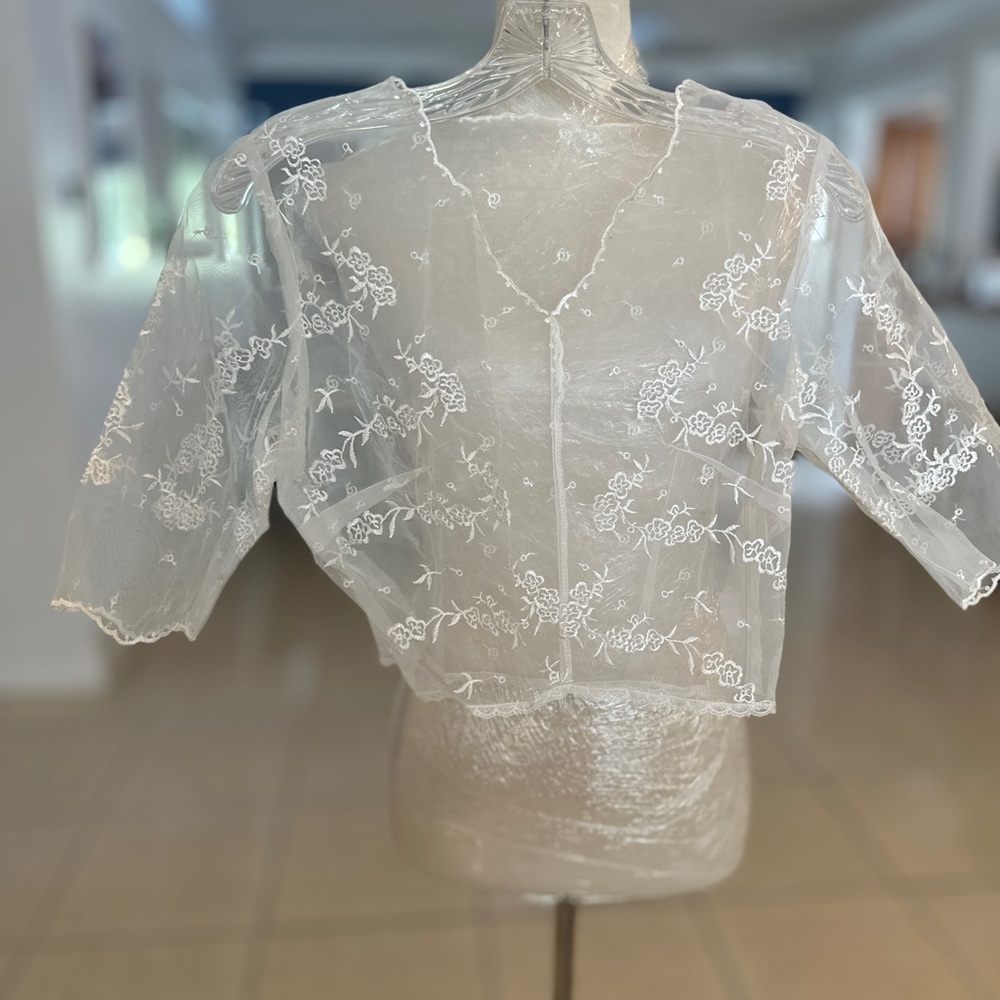 Elegant White Floral Lace Blouse